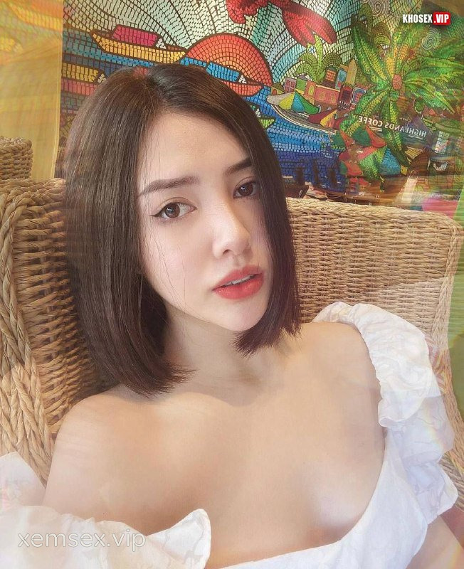 anh-dit-sau-vo-lon-em-ha-suong-qua-anh-hinh-02