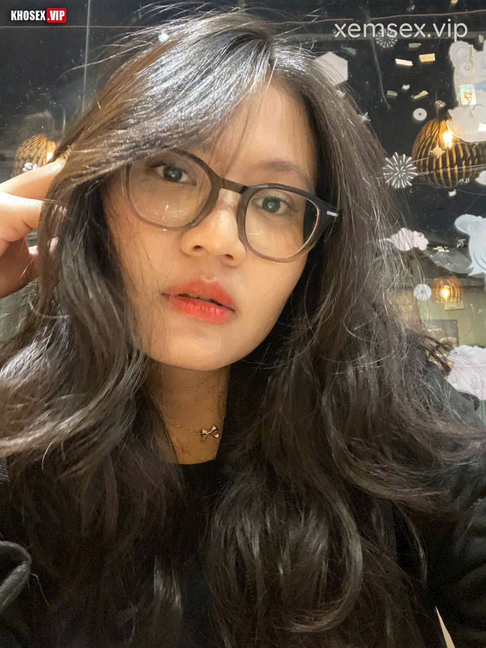 be-2k1-lon-mup-dam-dang-bdsm-ren-thoi-ken-lut-can-hinh-02