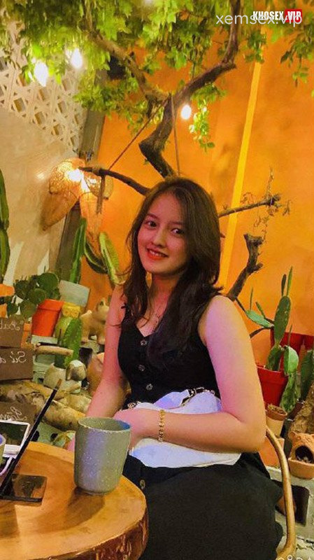 cap-vo-chong-moi-cuoi-dap-nhau-cuc-sung-hinh-05