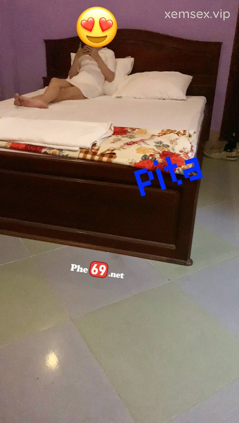 checker-pita-lam-2-shot-nhe-nhang-may-bay-tinh-cam-sn-99-dang-mi-nhon-hinh-02