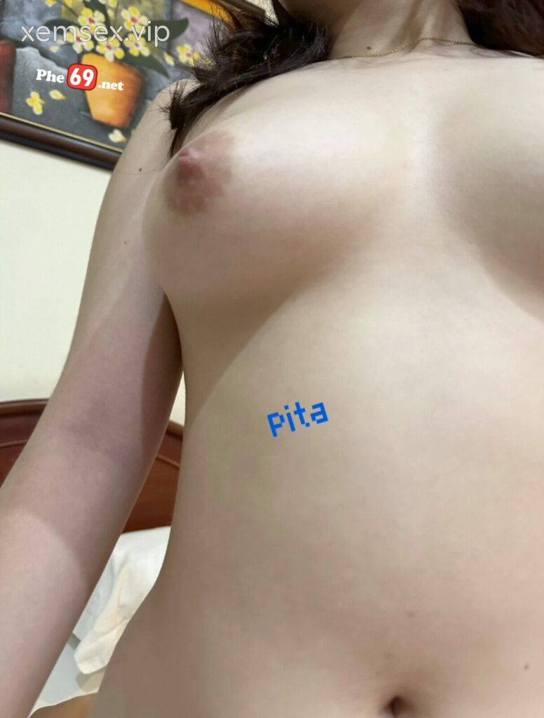 checker-pita-trua-nung-sang-dit-be-non-to-vu-nay-cute-de-thuong-hinh-05-776×1024-1