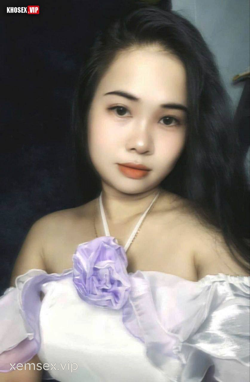 chong-dit-phe-qua-vo-cam-luon-dien-thoai-de-quay-hinh-02