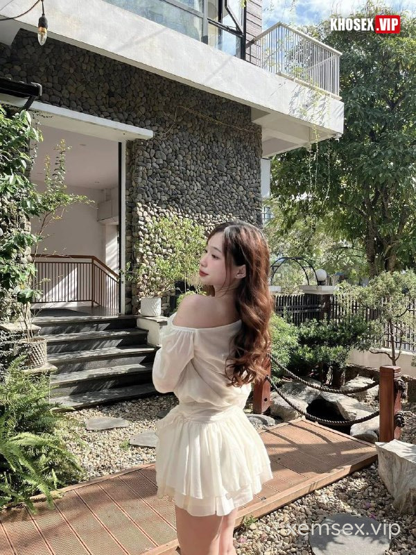 clip-sex-bui-phuong-thao-dit-nhau-cung-ban-trai-chym-to-hinh-04