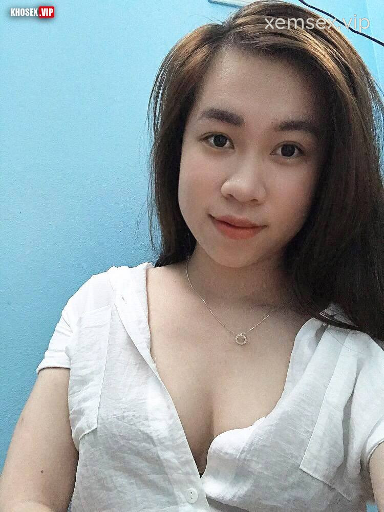 clip-sex-co-giao-tay-bac-mac-ao-dai-do-dit-voi-chong-cuc-dam-full-clip-pic-hinh-09
