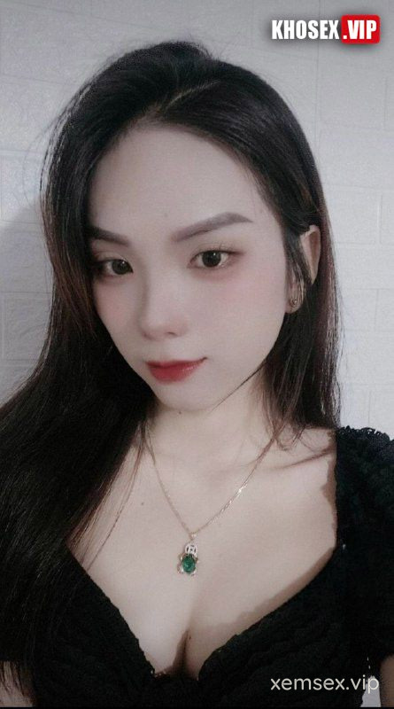 clip-sex-em-deo-kinh-vay-xanh-xinh-dam-dang-ngon-cuc-hot-full-clip-pic-phan-2-hinh-02