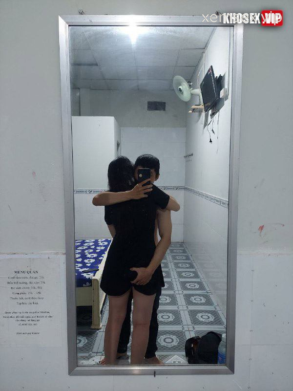 clip-sex-em-deo-kinh-vay-xanh-xinh-dam-dang-ngon-cuc-hot-full-clip-pic-phan-2-hinh-05