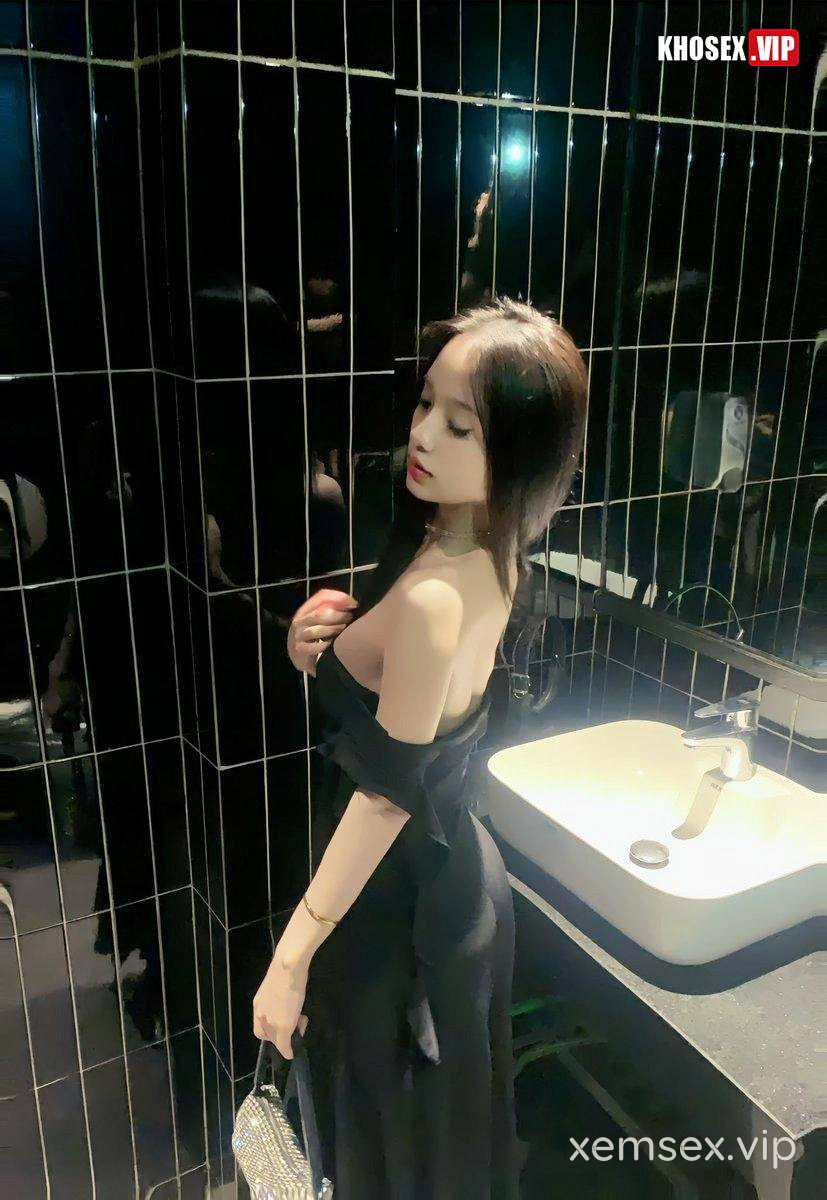 clip-sex-em-tue-vy-loli-xinh-vu-dep-body-ngon-hinh-07