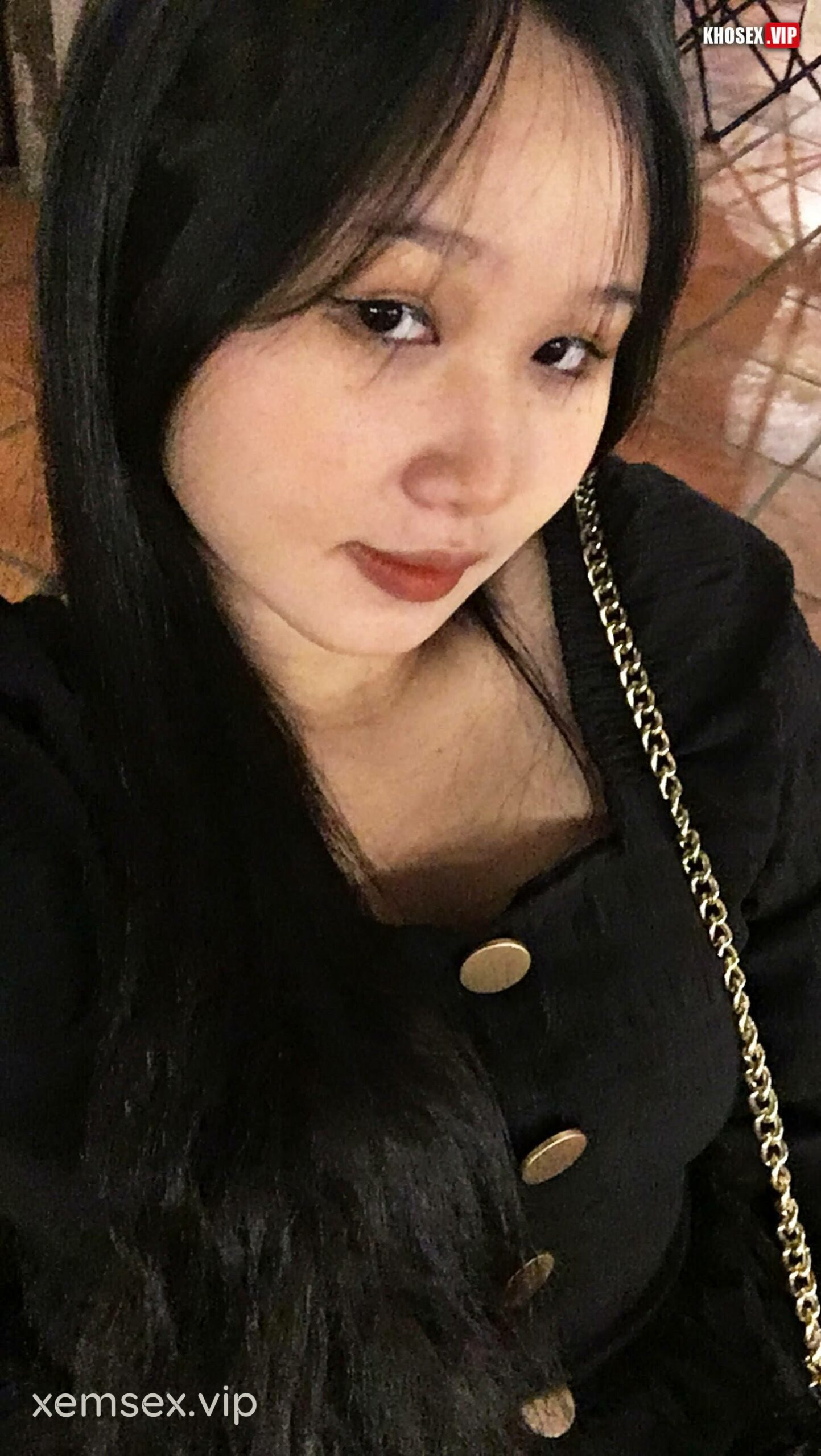 clip-sex-viet-du-xuat-tinh-vao-lon-em-huynh-mi-suong-co-giat-rung-ca-buom-full-clip-pic-phan-2-hinh-12-scaled-1