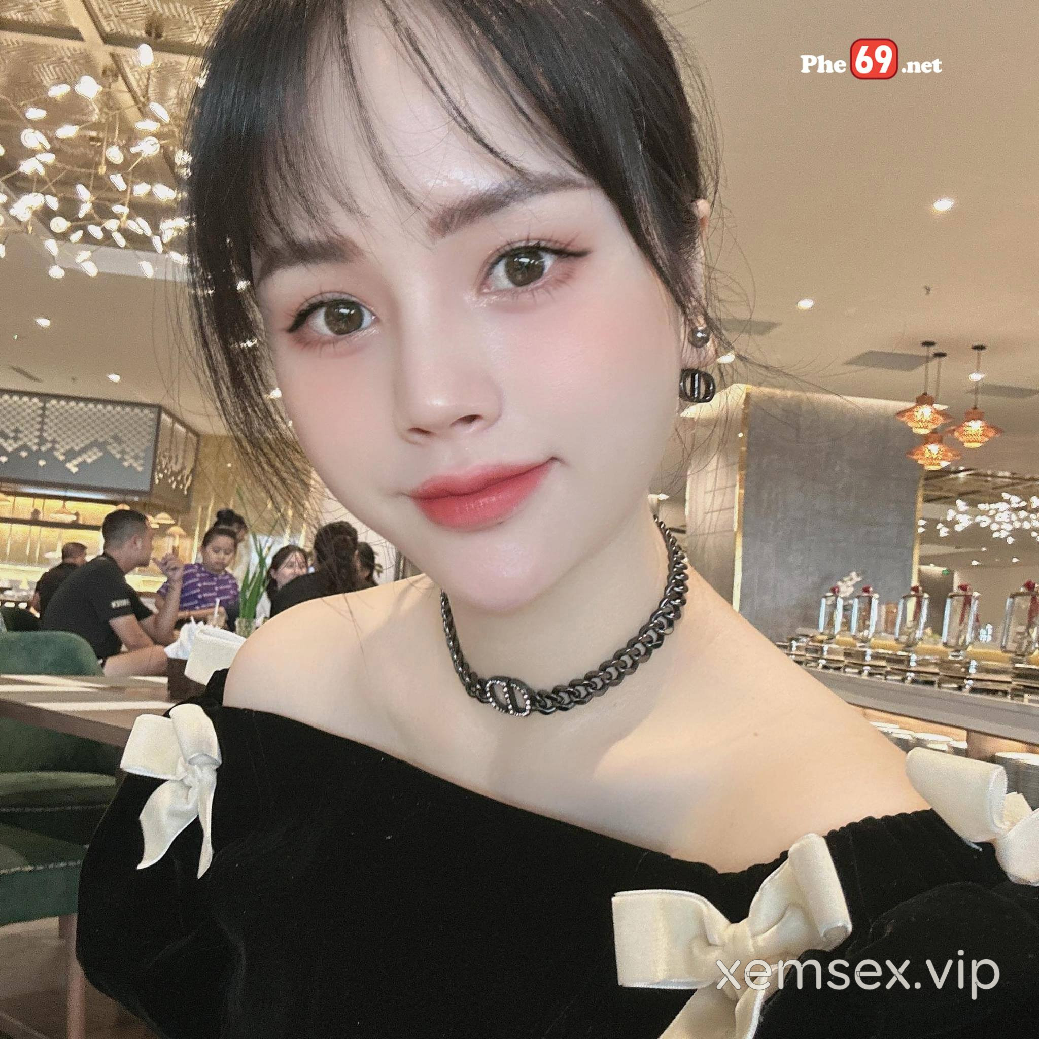 clip-sex-viet-huynh-nhu-2k6-chia-tay-ban-trai-bi-nguoi-yeu-tung-clip-mac-lot-khe-do-hinh-02