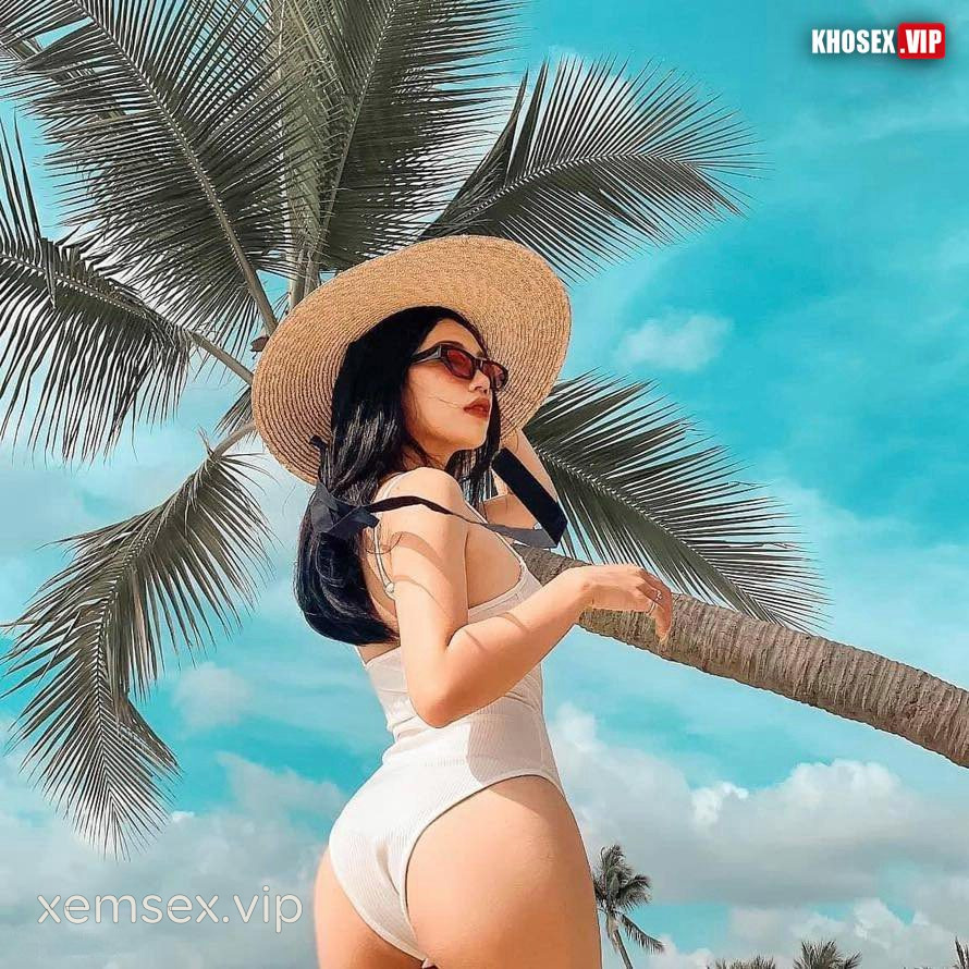 clip-sex-vkcklananh9496-cuong-dam-lot-khe-do-xe-day-bi-em-trai-chich-ren-la-hinh-09