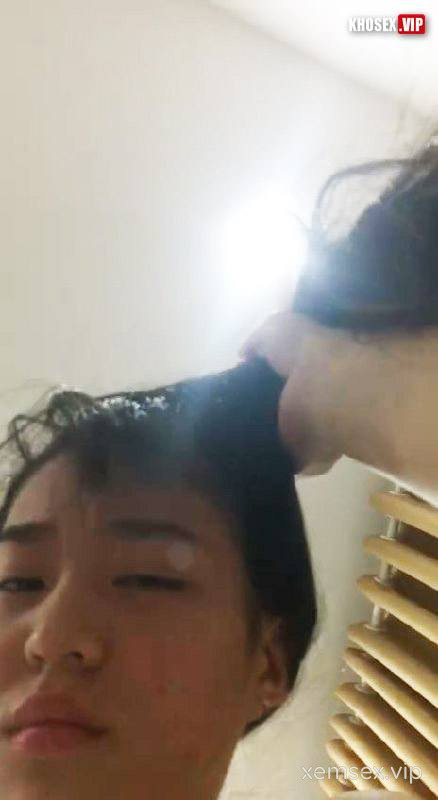 dit-em-ghe-vu-to-tu-trong-nha-tam-ra-toi-giuong-ren-chiu-khong-noi-full-clip-pic-hinh-02