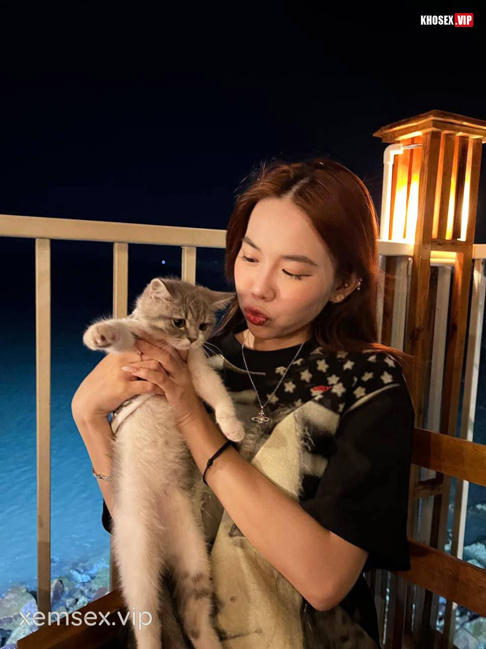 du-em-nguoi-yeu-me-meo-ren-ri-cuc-phe-hinh-02