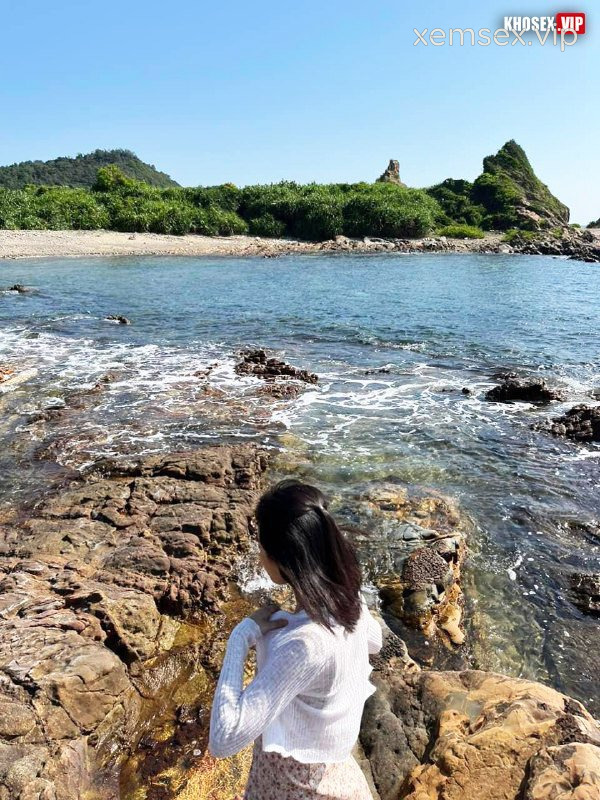 du-nam-sap-em-sinh-vien-deo-kinh-dam-dang-lam-em-suong-ren-ri-hinh-07