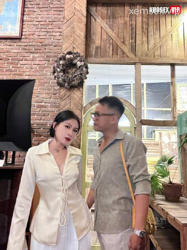 em-gai-xinh-ren-ri-vi-anh-dit-qua-nung-hinh-07