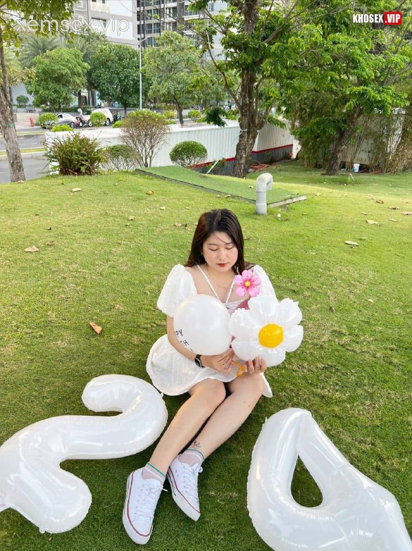 em-nguoi-yeu-chubby-vu-sung-trau-dap-cuc-sung-trong-khach-san-hinh-06