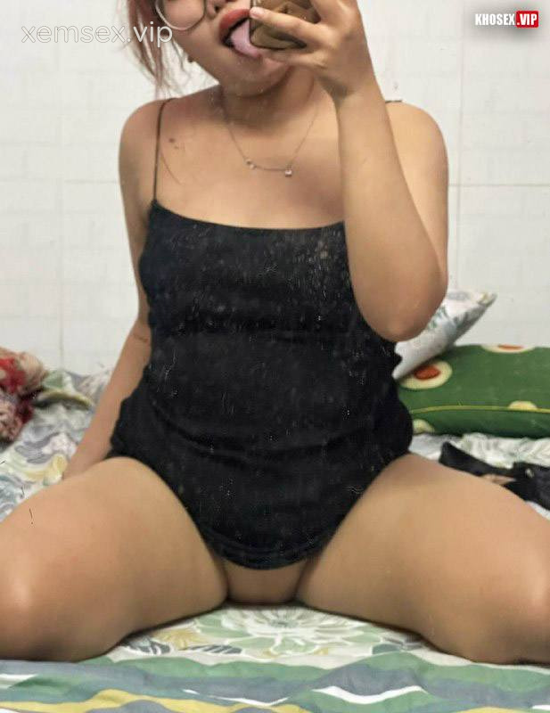 em-ny-chuppy-thich-cu-cuoi-ngua-ra-nuoc-trang-xoa-phan-2-hinh-05