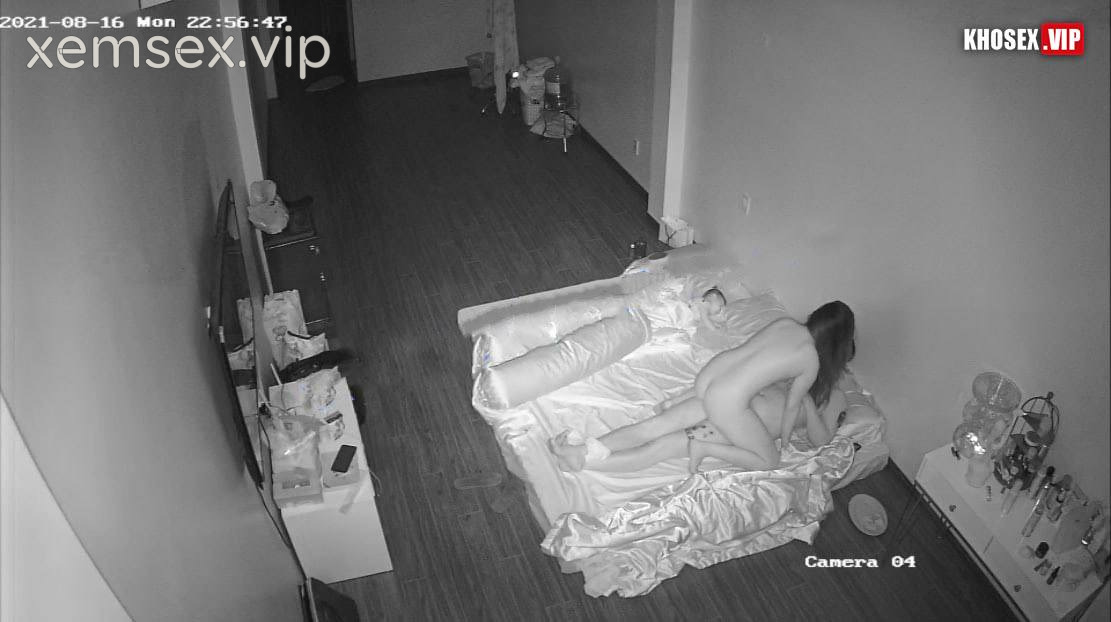 hack-camera-cap-vo-chong-tre-co-vo-tre-dep-dit-cung-chong-hai-thang-lien-tiep-hinh-14