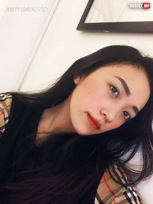 keo-chan-em-nguoi-yeu-len-du-xuat-tinh-tran-lon-hinh-03
