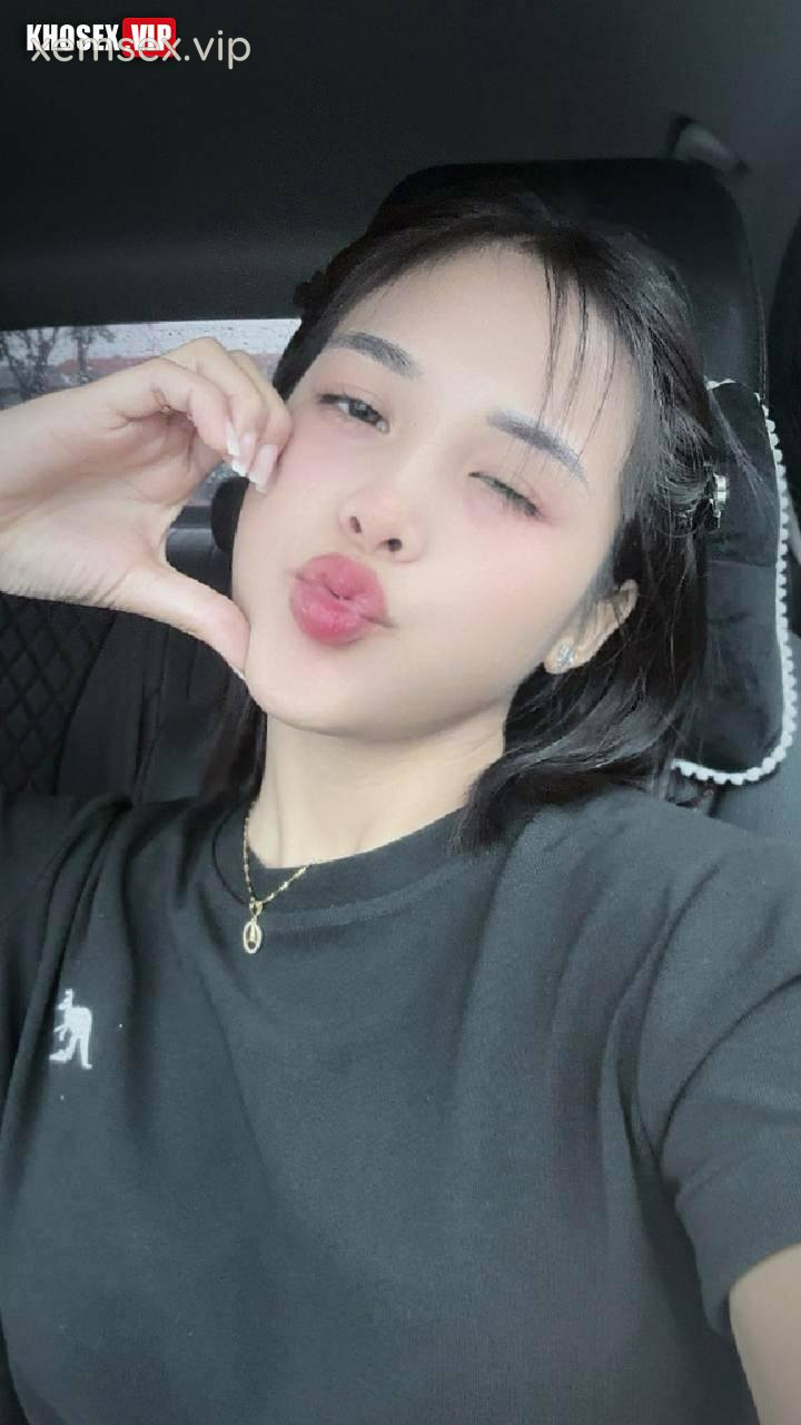lo-clip-sex-be-truc-bi-chong-cu-tung-clip-hinh-03