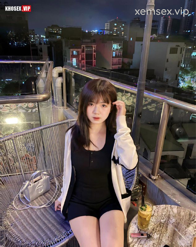 lo-clip-sex-dap-em-gai-xinh-ren-khong-kip-tho-hinh-03