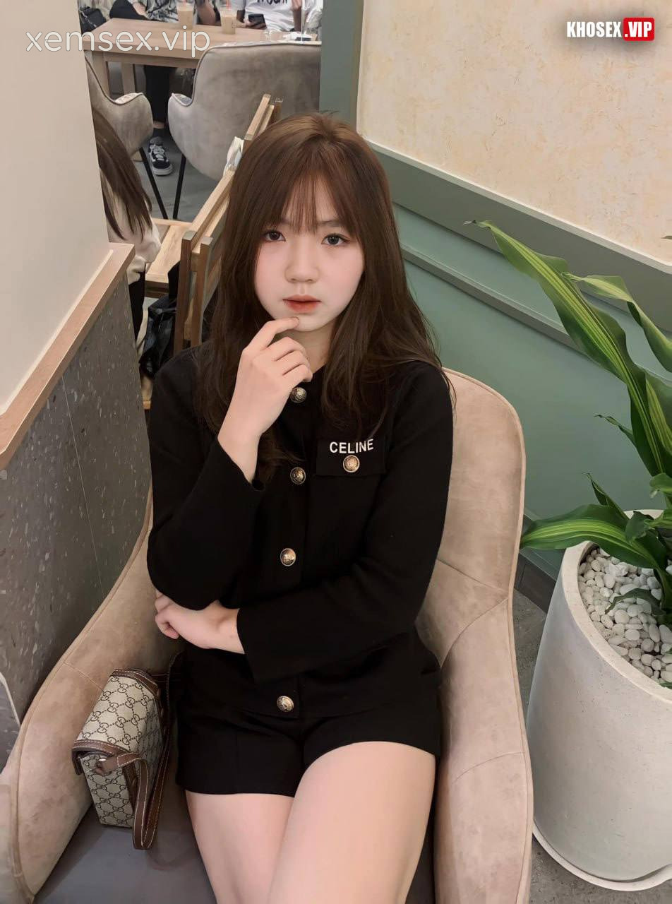 lo-clip-sex-dap-em-gai-xinh-ren-khong-kip-tho-hinh-05