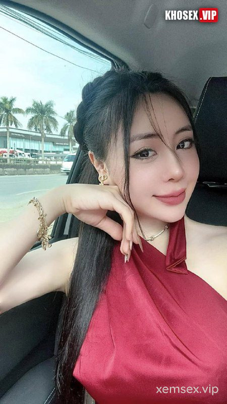 lo-clip-sex-em-gai-xinh-ban-do-tap-gym-dit-em-ra-nuoc-trang-hinh-02