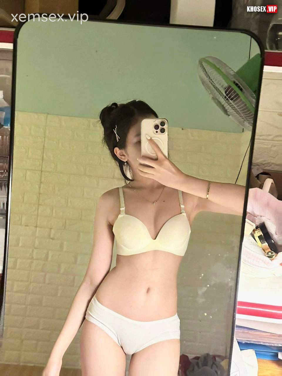 lo-clip-sex-hot-girl-thuy-linh-voi-anh-nguoi-yeu-hinh-04