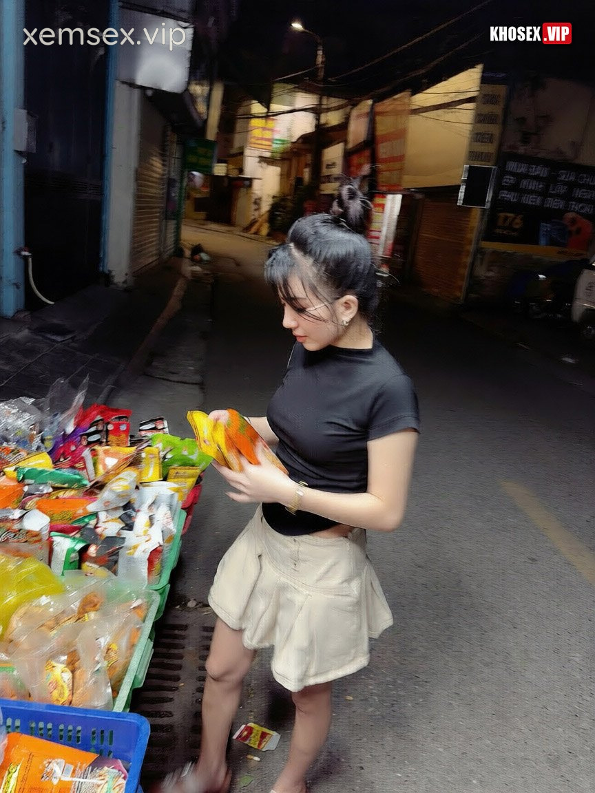 lot-do-ban-ngoai-cung-em-fwb-run-ca-nguoi-hinh-03