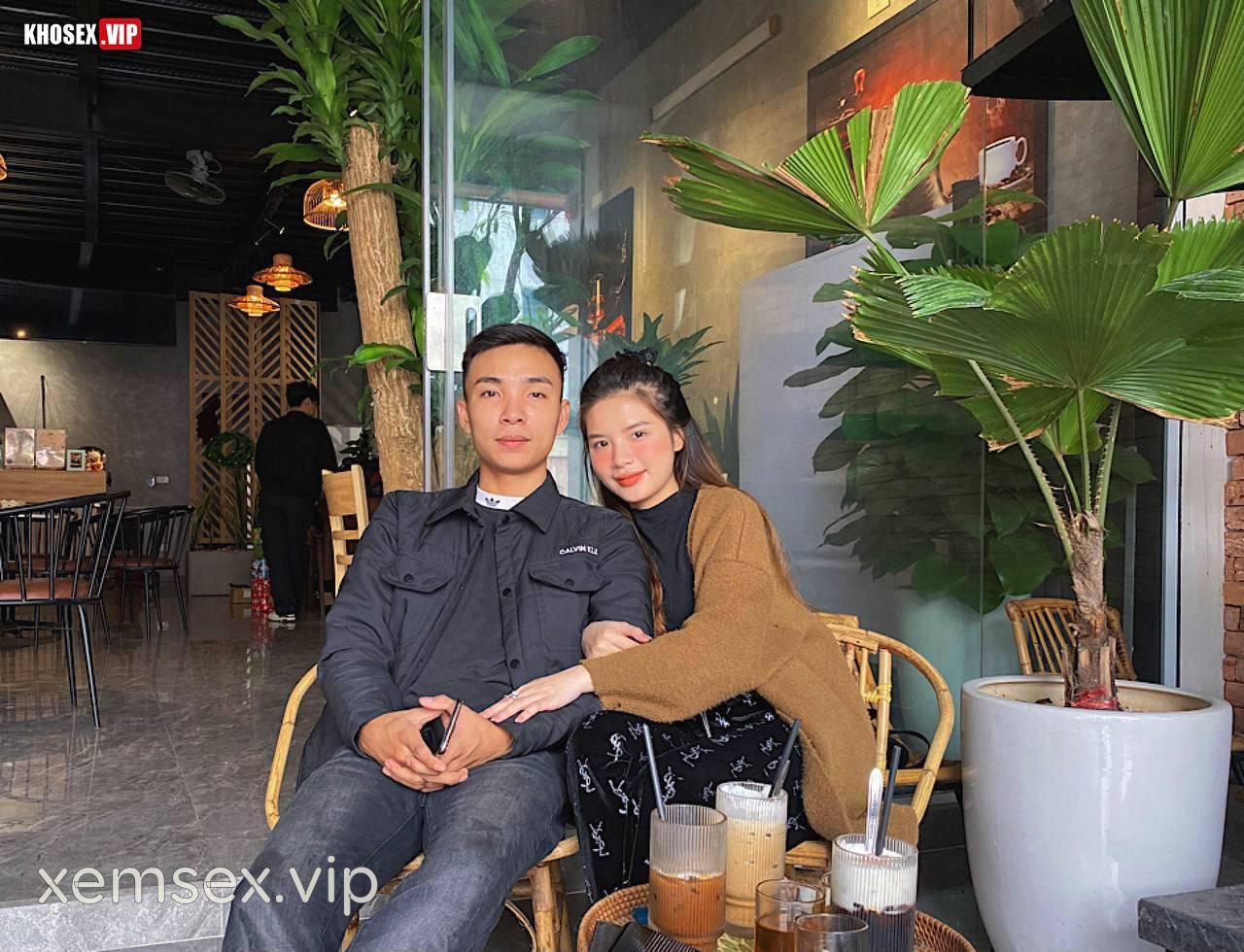 nhin-mat-em-thoa-man-la-biet-em-len-dinh-may-lan-roi-phan-2-hinh-08