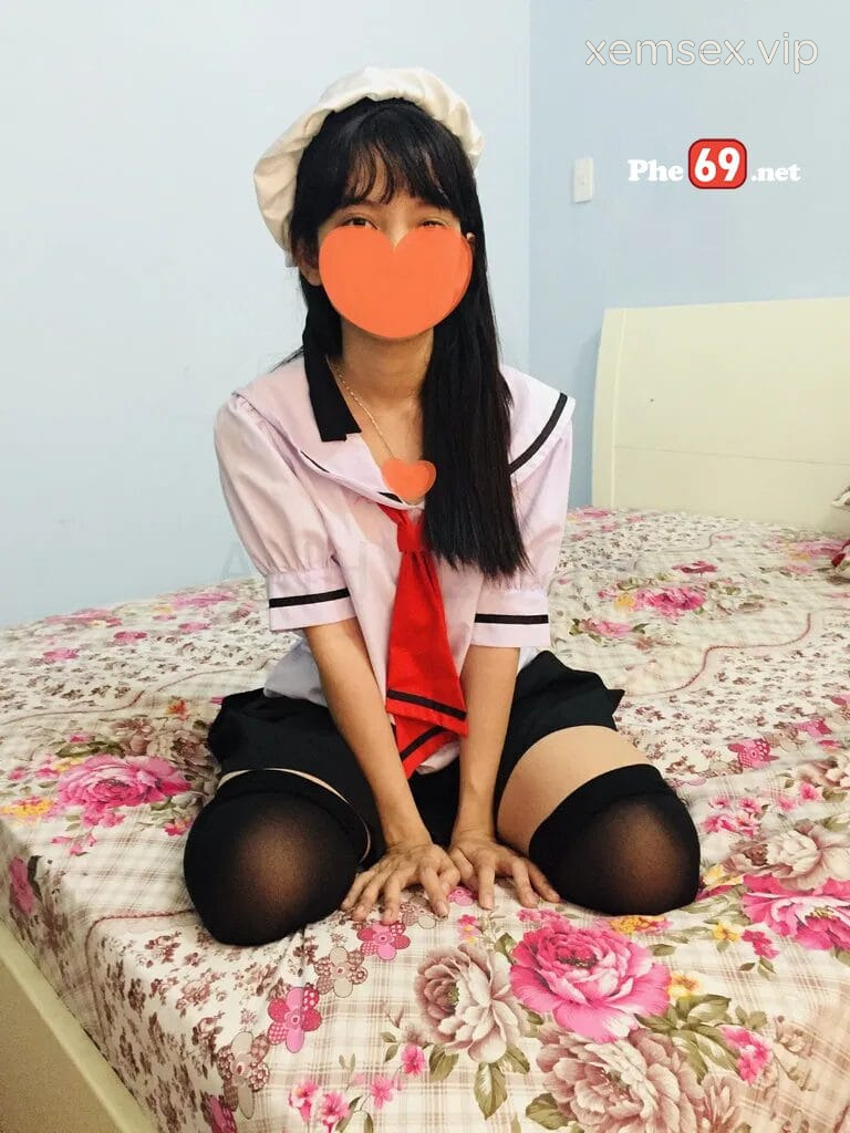 series-gau-sinh-vien-nam-nhat-em-cosplay-nu-sinh-chieu-nguoi-yeu-hinh-05