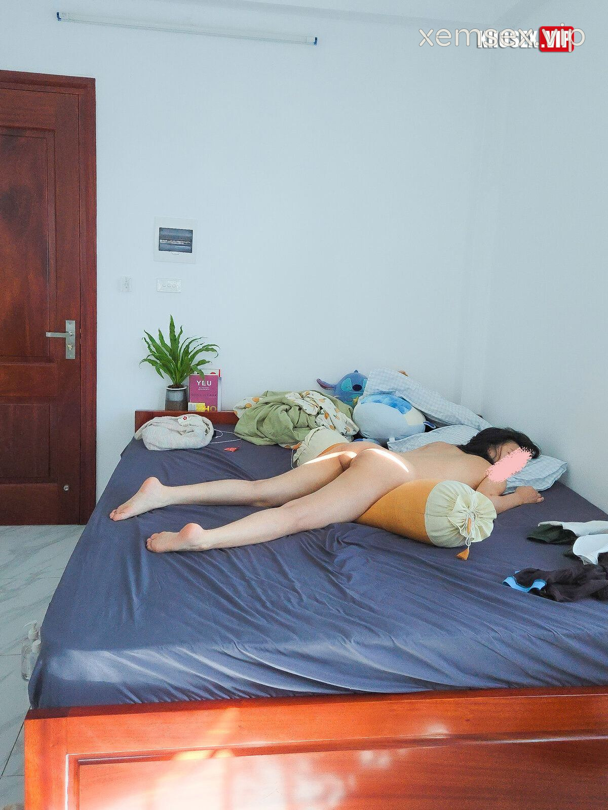 sieu-pham-clip-sex-viet-nang-sinh-vien-nam-nhat-loli-quen-nhau-8-nam-full-clip-pic-hinh-06
