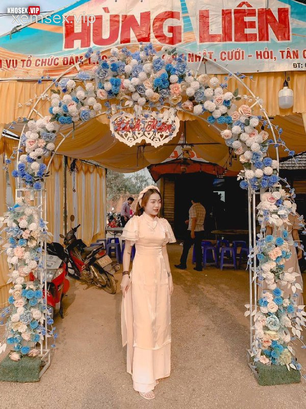 sieu-pham-em-le-na-19t-co-chu-nho-nguc-bu-bim-khit-du-ren-cuc-nung-phan-2-hinh-02