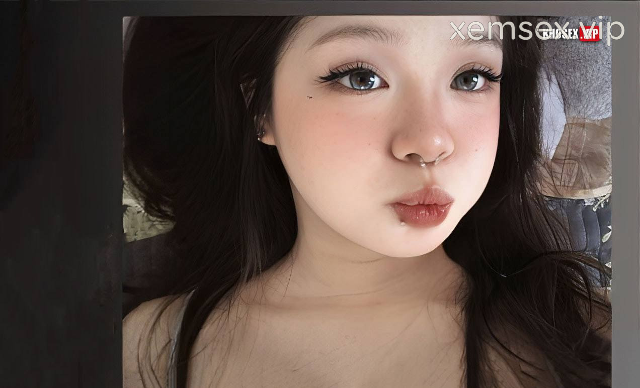 sieu-pham-nguyen-thi-thao-gai-xinh-khau-dam-nung-no-cac-hinh-01