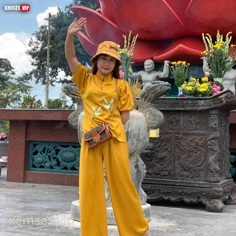 thanh-nien-xam-tro-dit-manh-vao-chiec-lon-dam-cua-vo-hinh-06