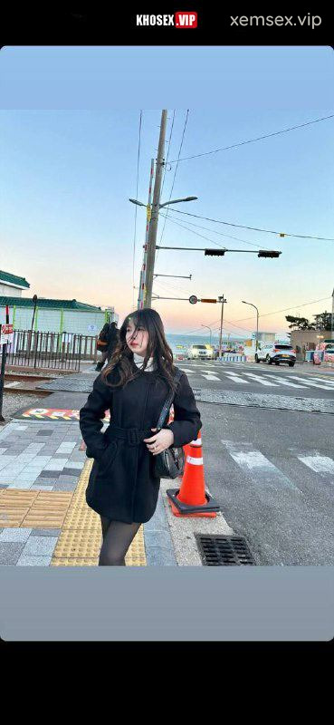vo-dam-cuoi-ngua-suong-dam-thuy-ra-lenh-lang-hinh-04