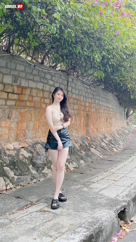 vo-dam-dang-thich-tha-rong-du-public-full-clip-pic-hinh-01